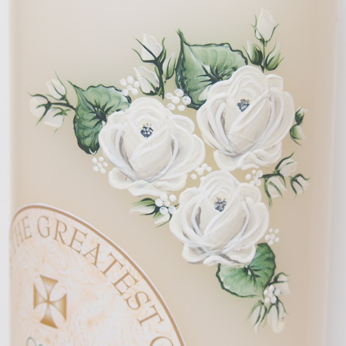 wed-roses-white-closeup